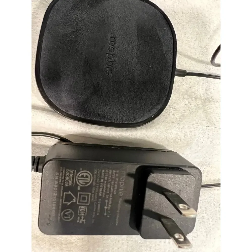 Mophie Charging Square.  5 Ft Cord. (Including plug). Used with Apple products.